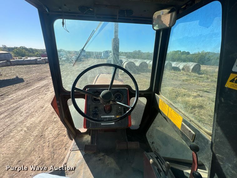 image for item DW2777 Allis Chalmers 7060  tractor