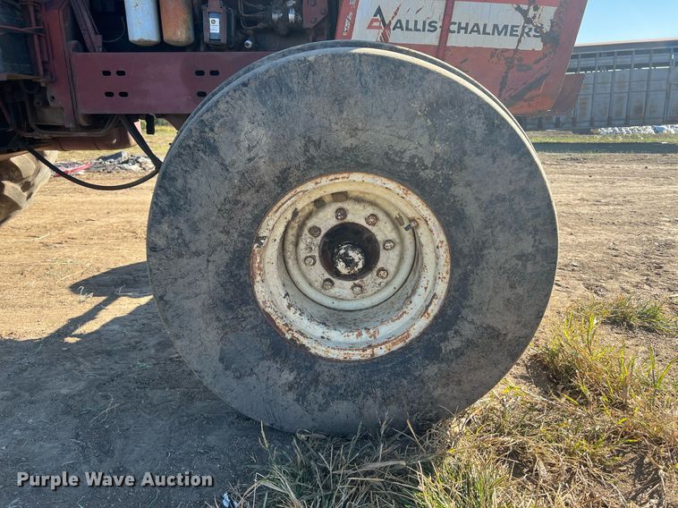 image for item DW2777 Allis Chalmers 7060  tractor