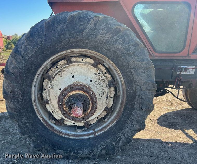 image for item DW2777 Allis Chalmers 7060  tractor