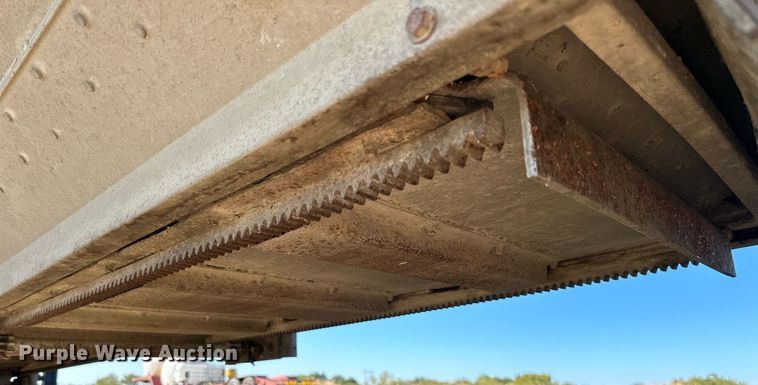 image for item DW2779 1993 Timpte  grain trailer