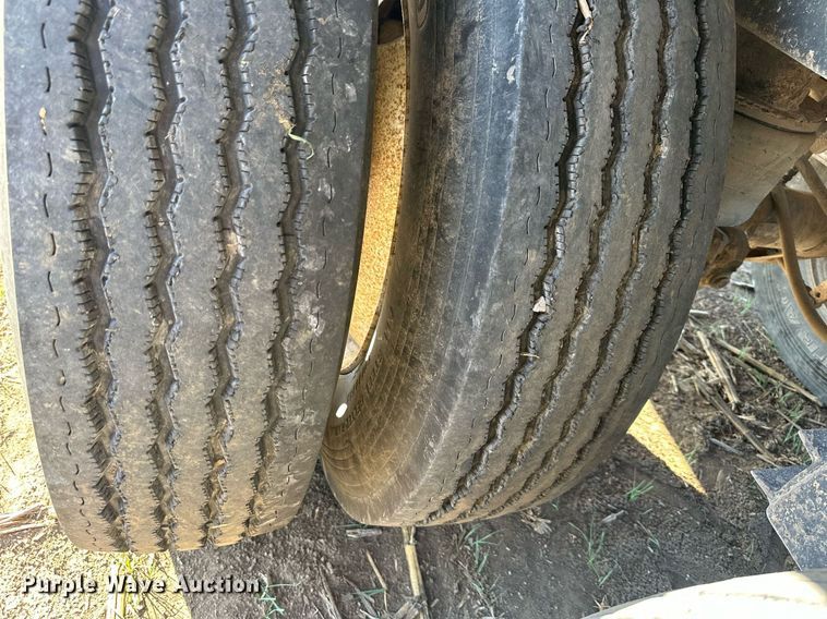 image for item DW2779 1993 Timpte  grain trailer