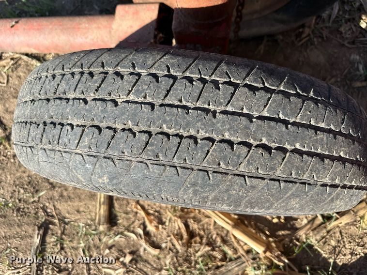 image for item DW2781 Apache Wagon  hay bale feeder