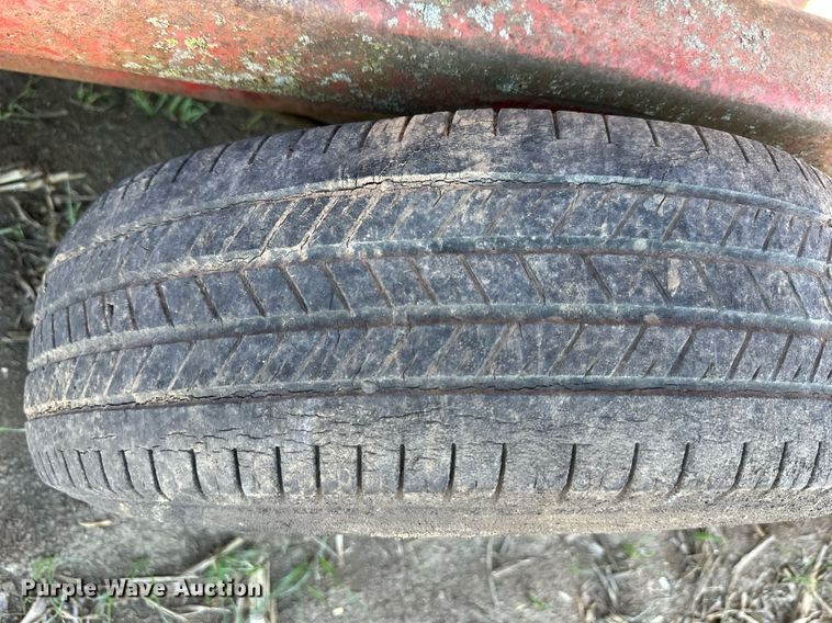 image for item DW2781 Apache Wagon  hay bale feeder