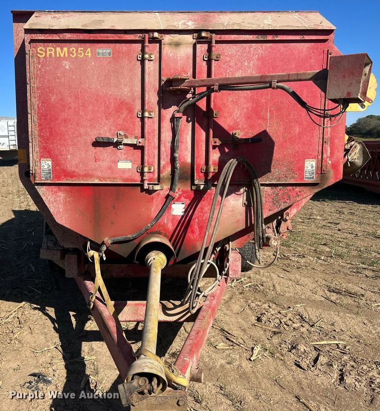 image for item DW2782 Schuler SRM354  feed mixer