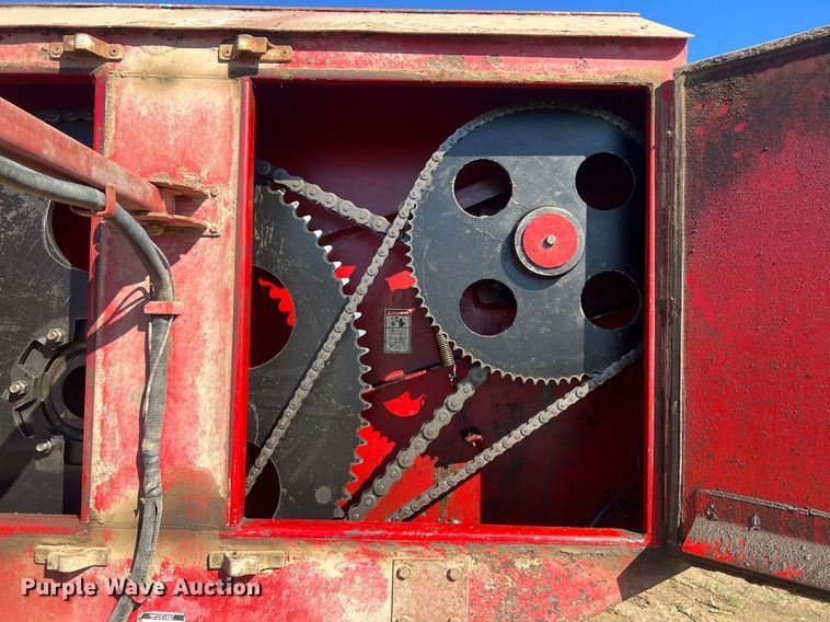 image for item DW2782 Schuler SRM354  feed mixer