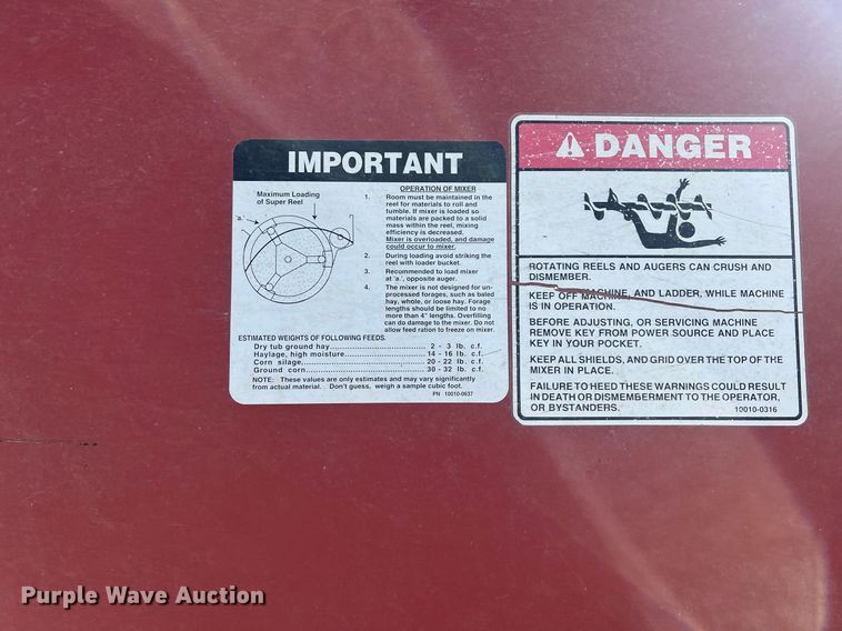 image for item DW2782 Schuler SRM354  feed mixer