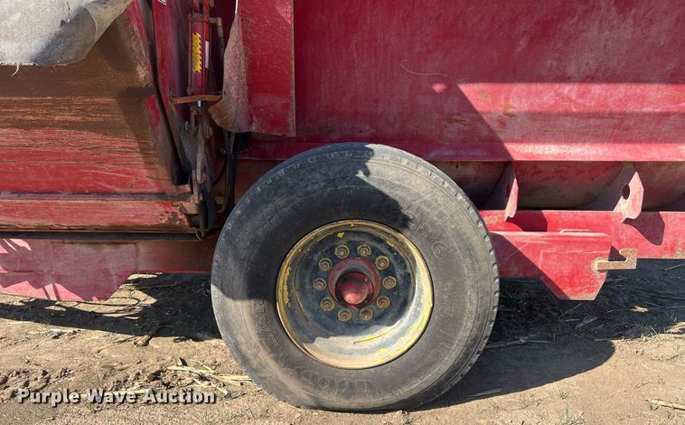 image for item DW2782 Schuler SRM354  feed mixer