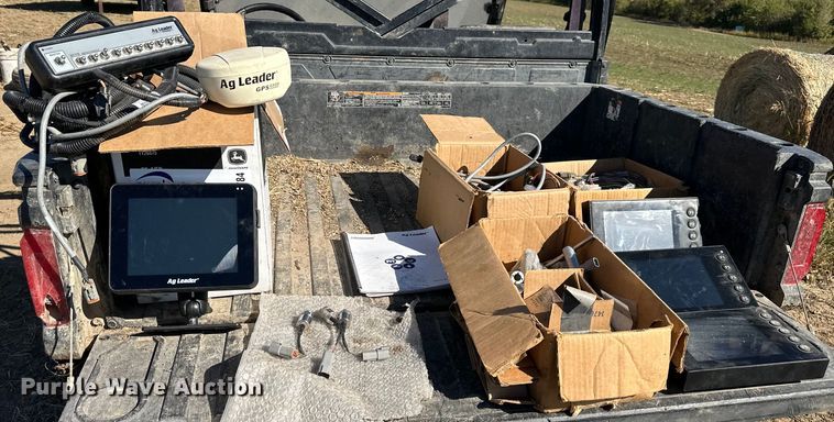 image for item DW2784 AG Leader  NH3 equipment