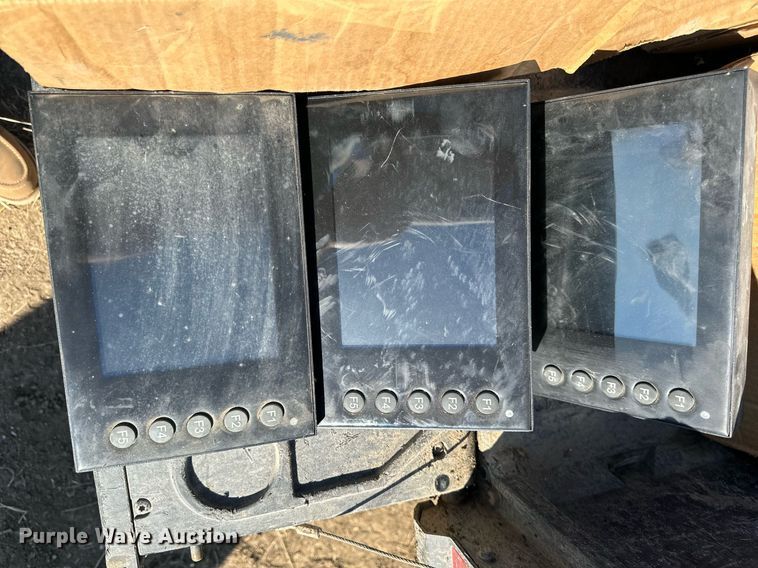 image for item DW2784 AG Leader  NH3 equipment