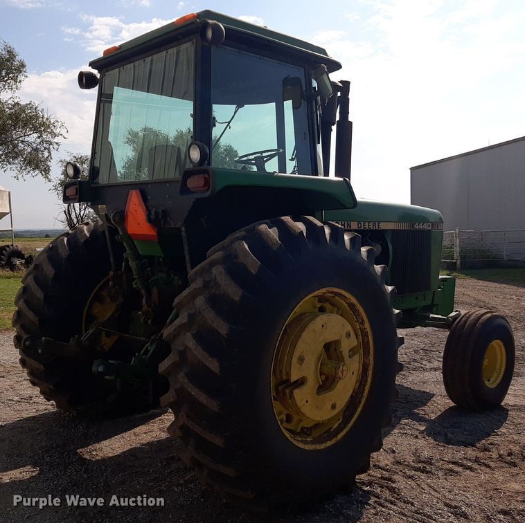 image for item EB9771 1980 John Deere 4440  tractor