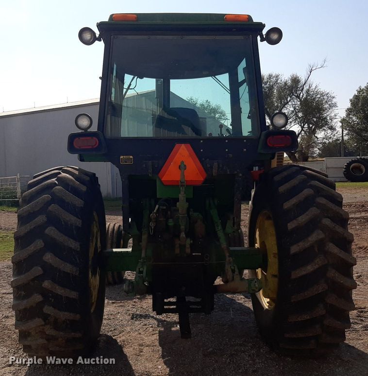 image for item EB9771 1980 John Deere 4440  tractor