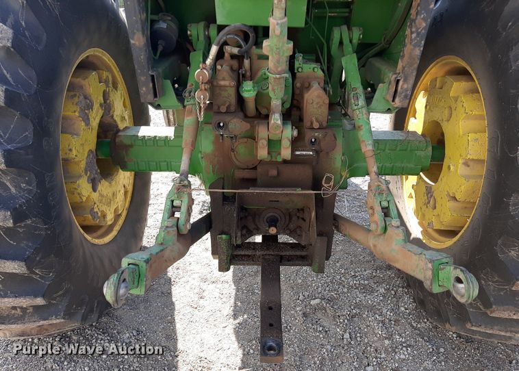 image for item EB9771 1980 John Deere 4440  tractor