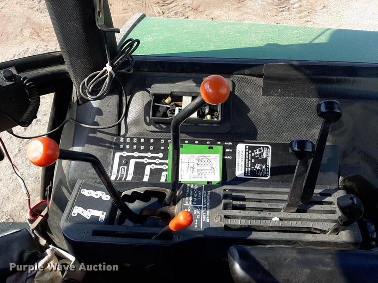 image for item EB9771 1980 John Deere 4440  tractor