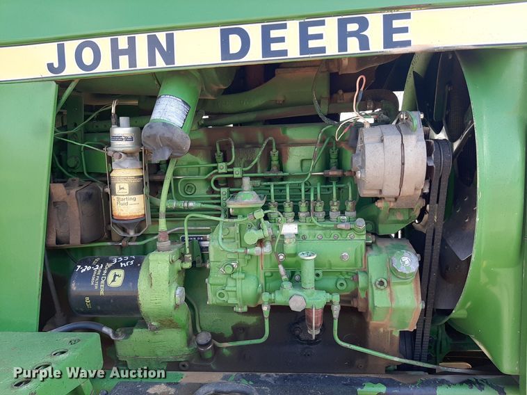 image for item EB9771 1980 John Deere 4440  tractor