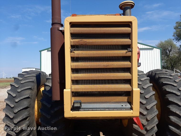 image for item EB9772 1984 Versatile 875  4WD tractor