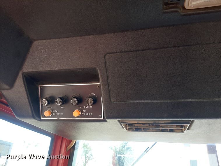 image for item EB9772 1984 Versatile 875  4WD tractor