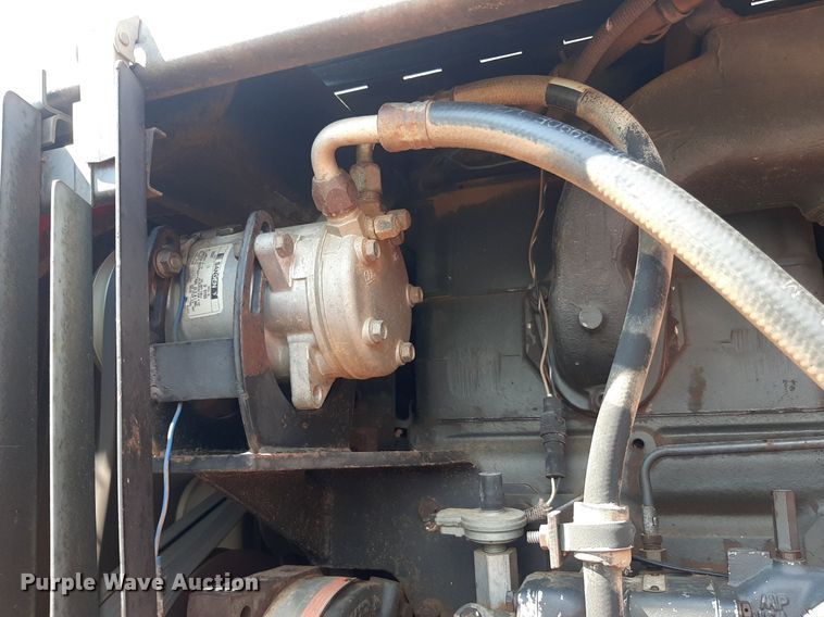 image for item EB9772 1984 Versatile 875  4WD tractor