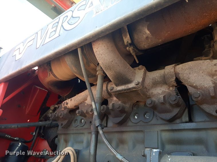 image for item EB9772 1984 Versatile 875  4WD tractor