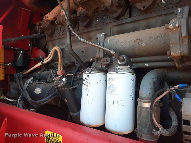 image for item EB9772 1984 Versatile 875  4WD tractor