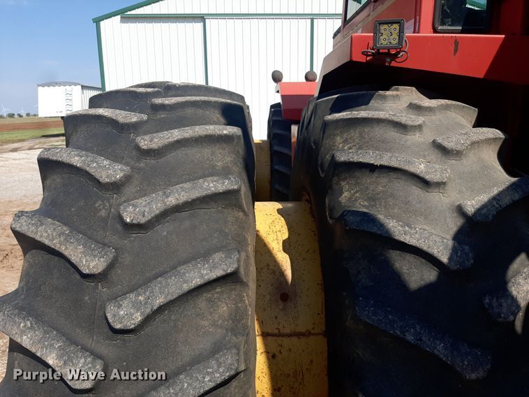 image for item EB9772 1984 Versatile 875  4WD tractor