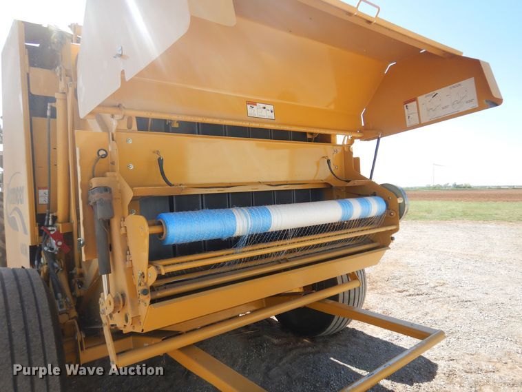 image for item EB9774 2009 Vermeer 605M  round baler