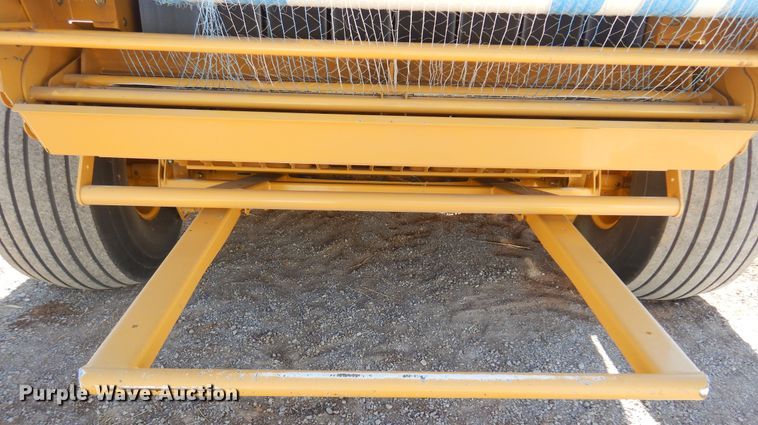 image for item EB9774 2009 Vermeer 605M  round baler