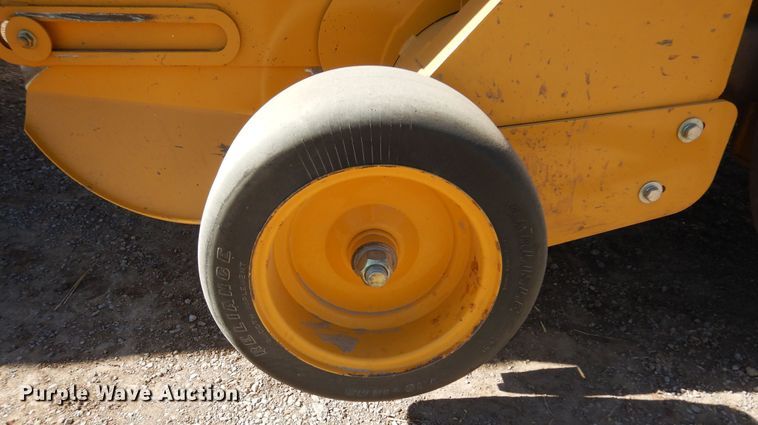 image for item EB9774 2009 Vermeer 605M  round baler