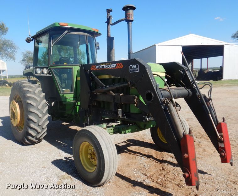 image for item EB9775 1978 John Deere 4240  tractor