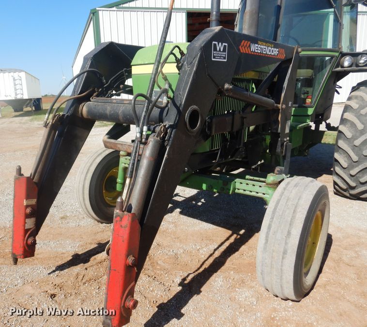 image for item EB9775 1978 John Deere 4240  tractor