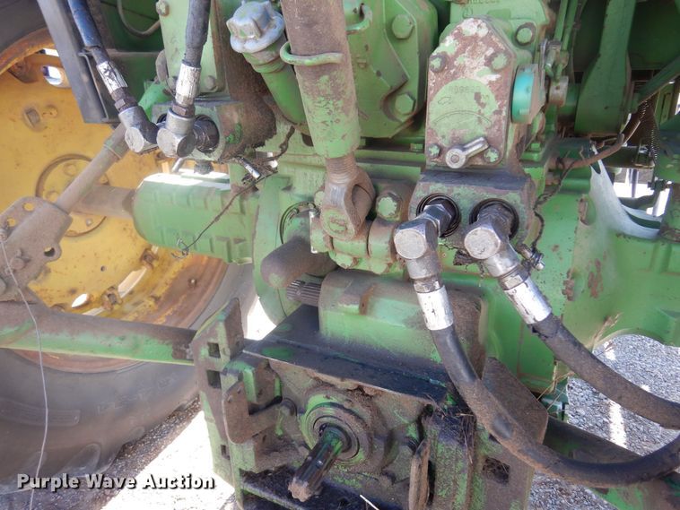 image for item EB9775 1978 John Deere 4240  tractor