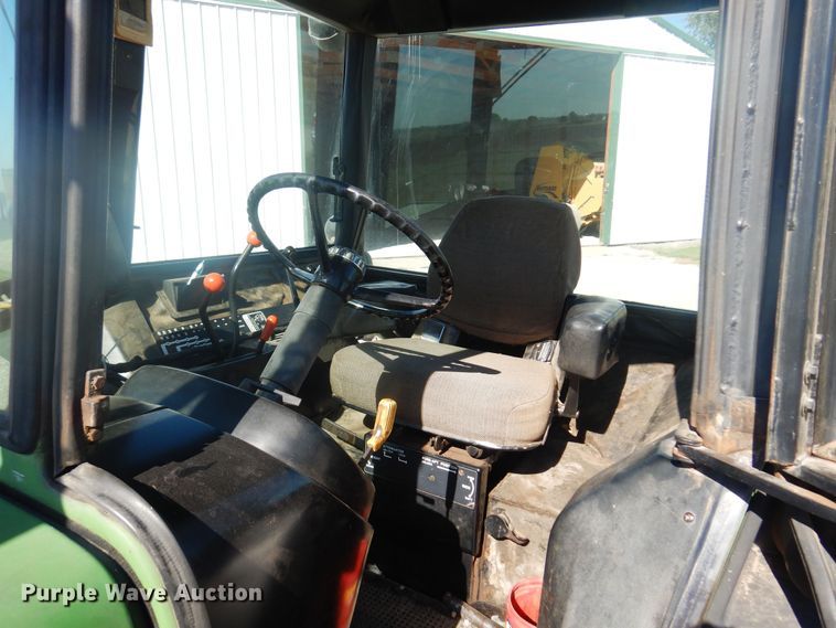 image for item EB9775 1978 John Deere 4240  tractor