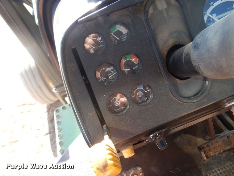 image for item EB9775 1978 John Deere 4240  tractor