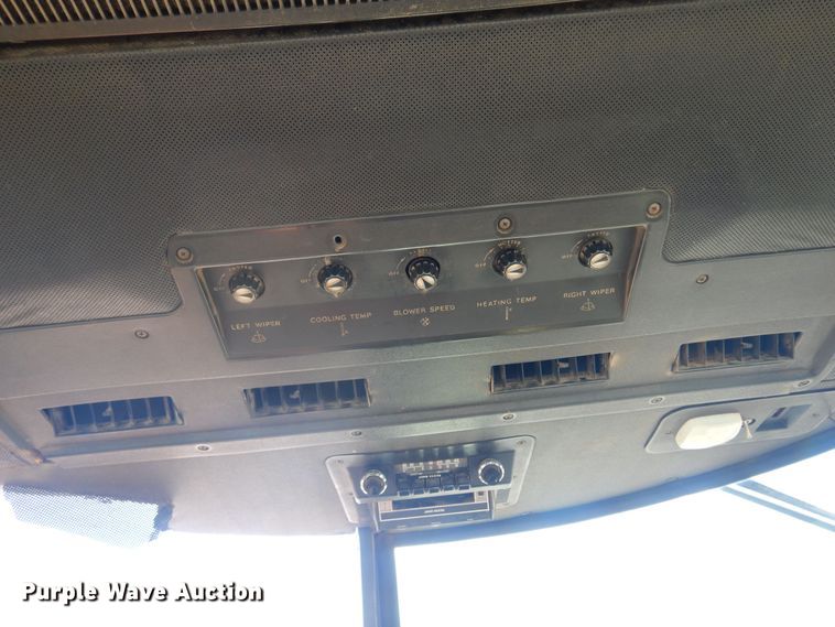 image for item EB9775 1978 John Deere 4240  tractor