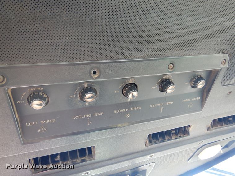 image for item EB9775 1978 John Deere 4240  tractor