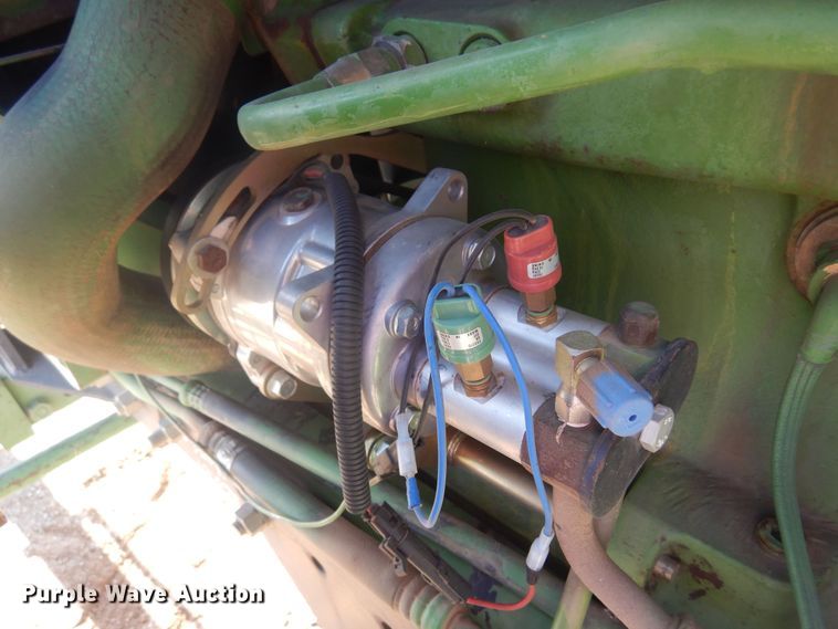 image for item EB9775 1978 John Deere 4240  tractor