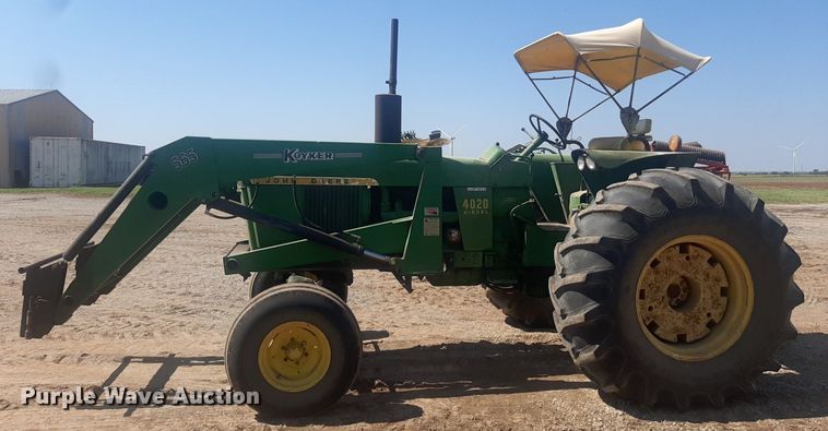 image for item EB9776 1969 John Deere 4020  tractor