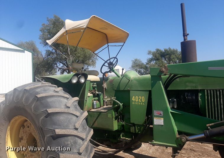 image for item EB9776 1969 John Deere 4020  tractor