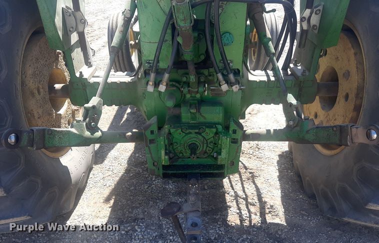 image for item EB9776 1969 John Deere 4020  tractor