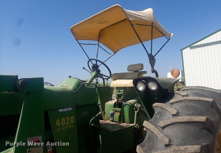 image for item EB9776 1969 John Deere 4020  tractor