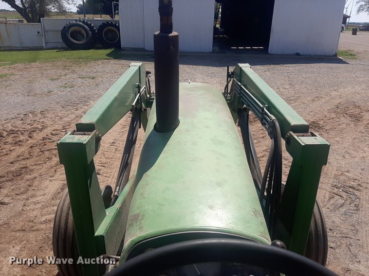 image for item EB9776 1969 John Deere 4020  tractor