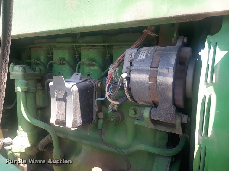 image for item EB9776 1969 John Deere 4020  tractor