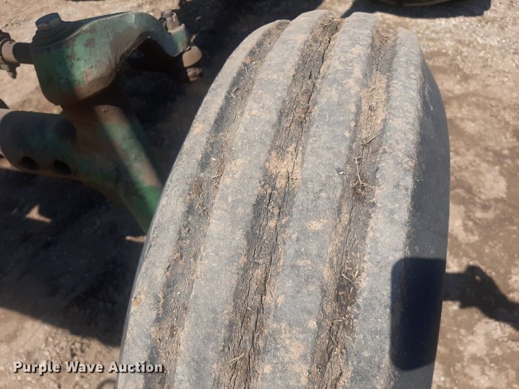 image for item EB9776 1969 John Deere 4020  tractor