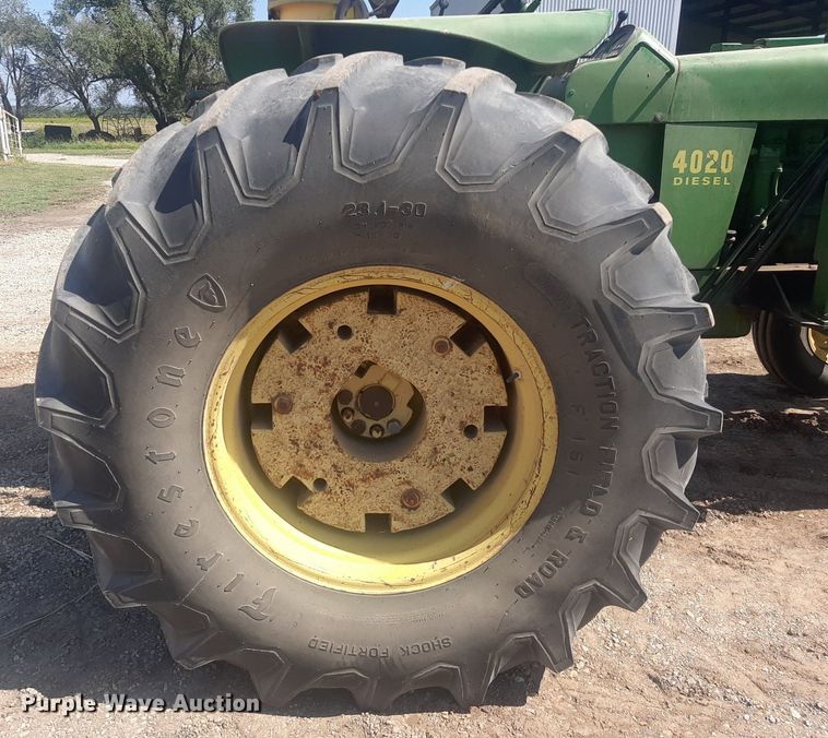 image for item EB9776 1969 John Deere 4020  tractor