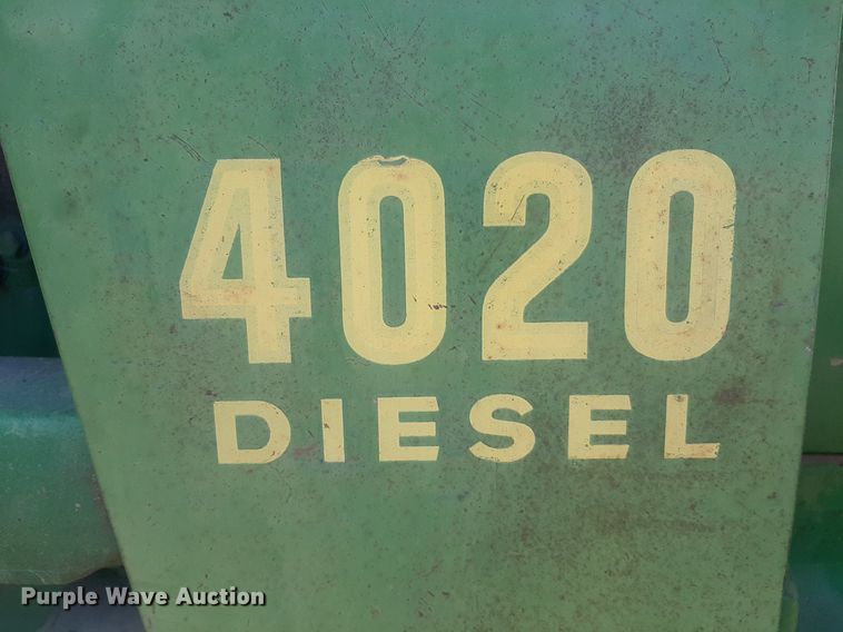 image for item EB9776 1969 John Deere 4020  tractor