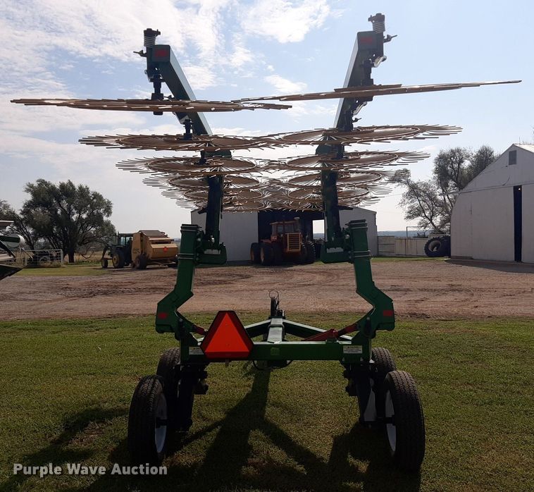 image for item EB9777 Ogden Hybrid Hay Runner  hay rake