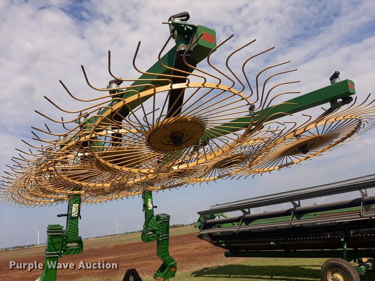 image for item EB9777 Ogden Hybrid Hay Runner  hay rake