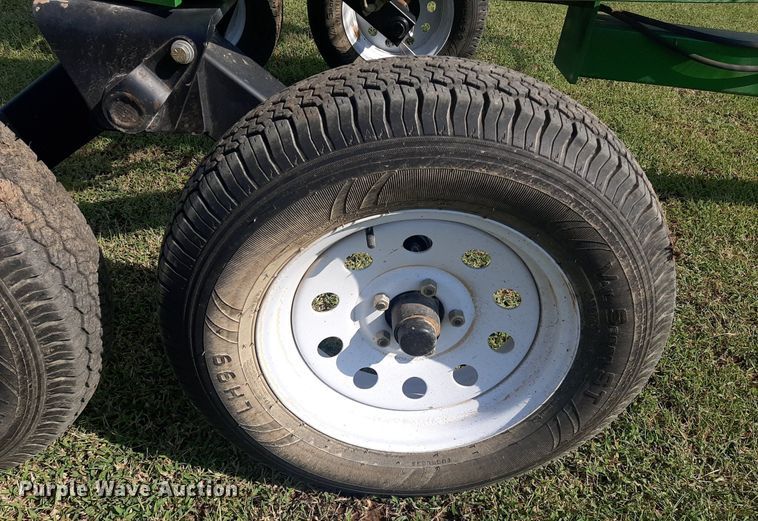 image for item EB9777 Ogden Hybrid Hay Runner  hay rake