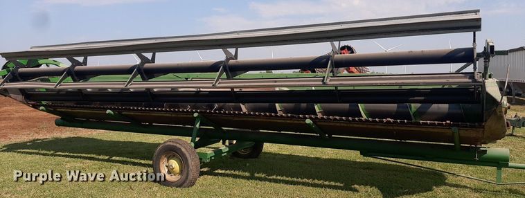 image for item EB9779 John Deere 224  rigid head