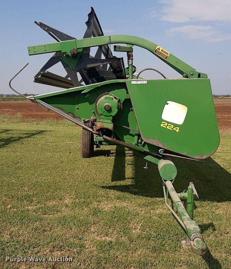 image for item EB9779 John Deere 224  rigid head