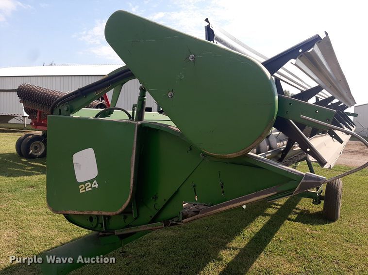 image for item EB9779 John Deere 224  rigid head